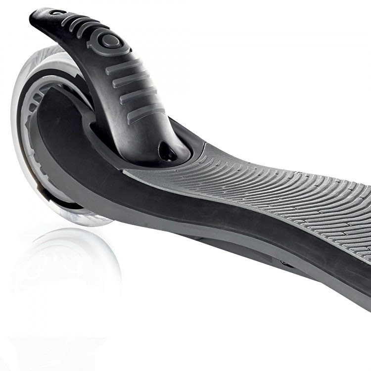 Самокат Globber Flow 125 Lights (черный)