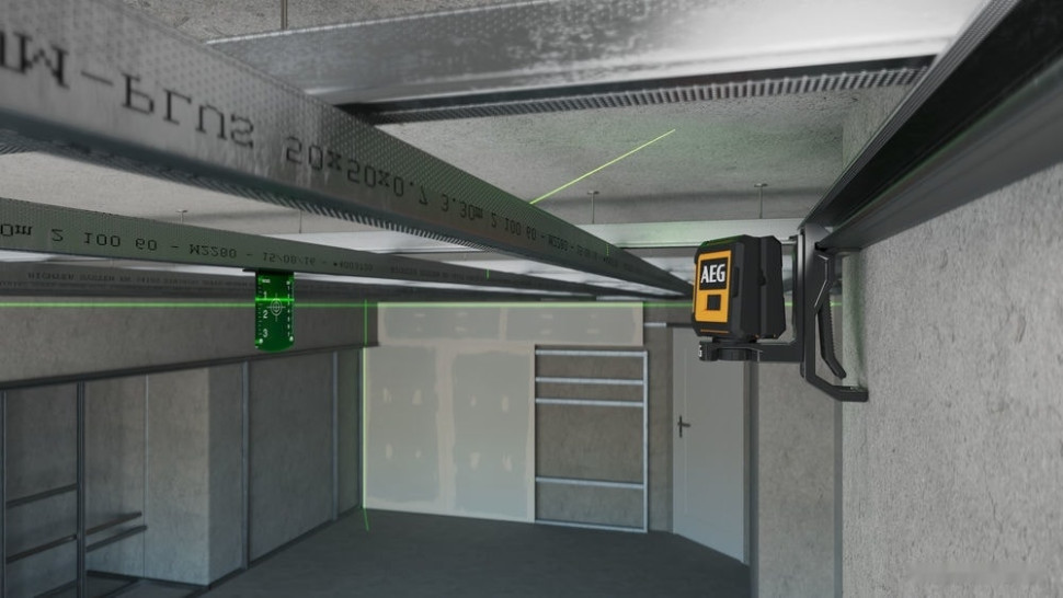 Лазерный нивелир AEG Powertools CLG220-K 4935472254 (с магнитным и потолочным кронштейнами)