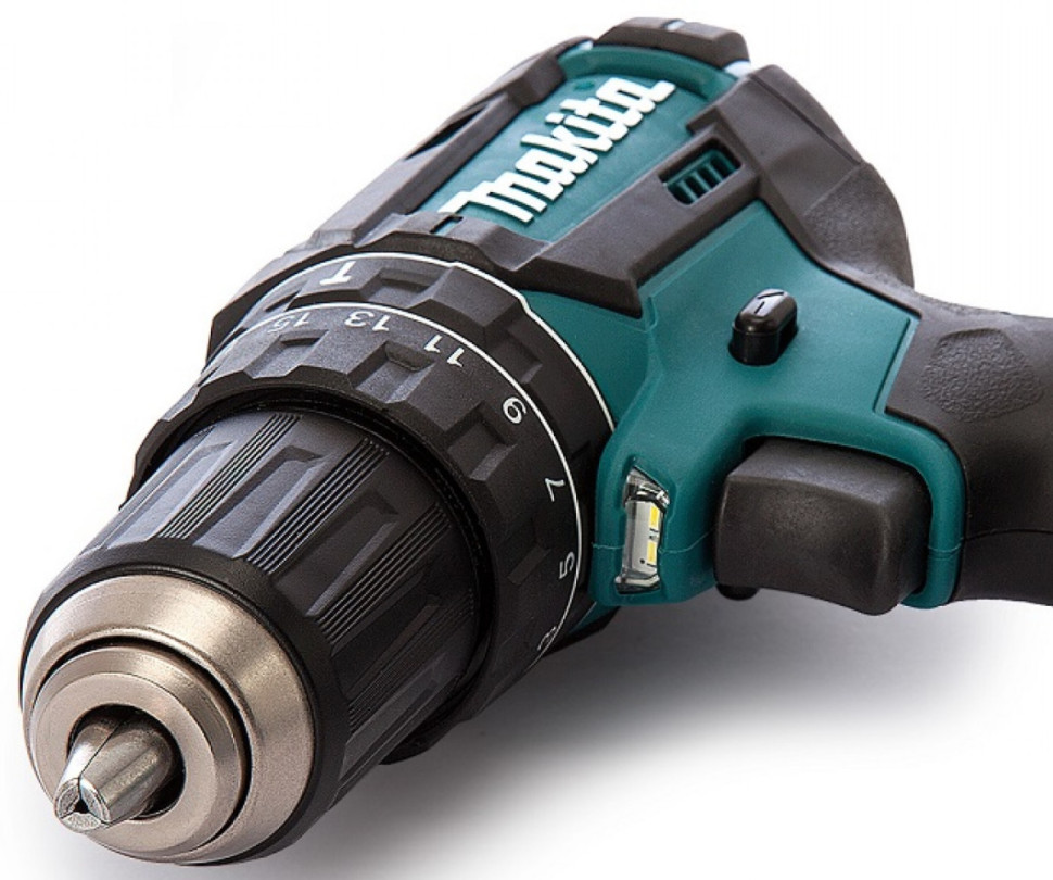 Дрель-шуруповерт Makita DHP482Z