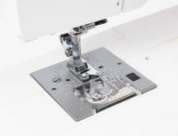 Швейная машина Janome Sewist 709