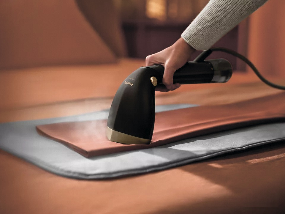 Отпариватель Philips STH7060/80