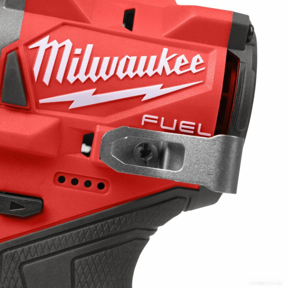 Ударная дрель-шуруповерт Milwaukee M12 FUEL M12FPD2-202X 4933479868 (с 2-мя АКБ 2 Ач, кейс)