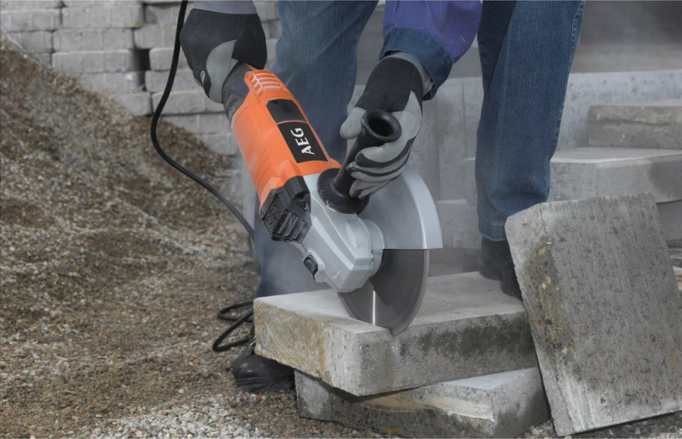 Угловая шлифмашина AEG Powertools WS 22-230 DMS 4935431730